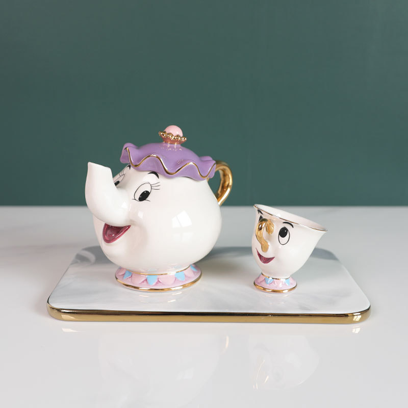 إبريق شاي كرتوني بتصميم الجميل - مراجعة Coffee Tea Room وسعره